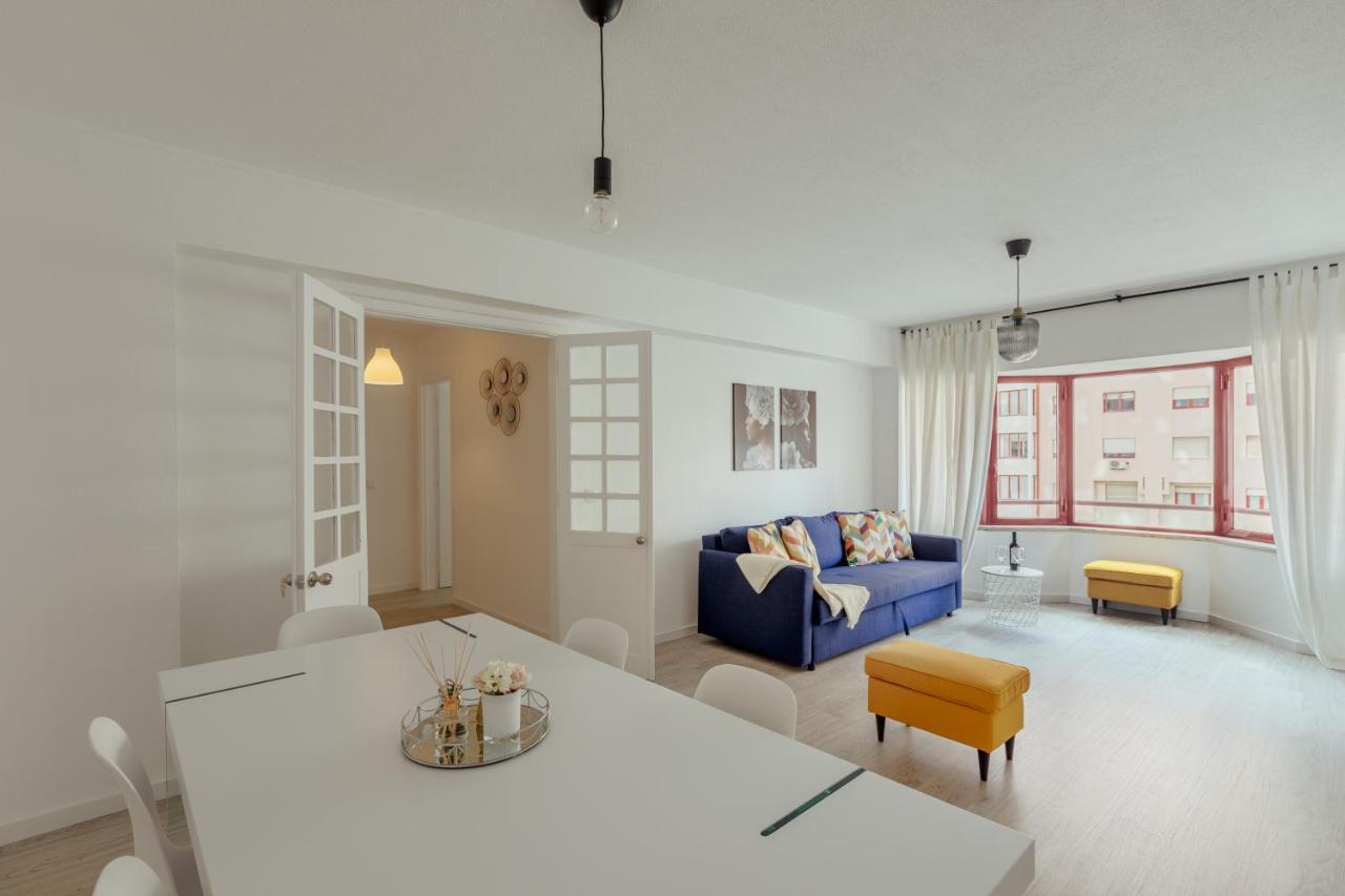 Elegant 3 Bedroom Apt - City Centre - Garage - Metro Lisboa Dış mekan fotoğraf