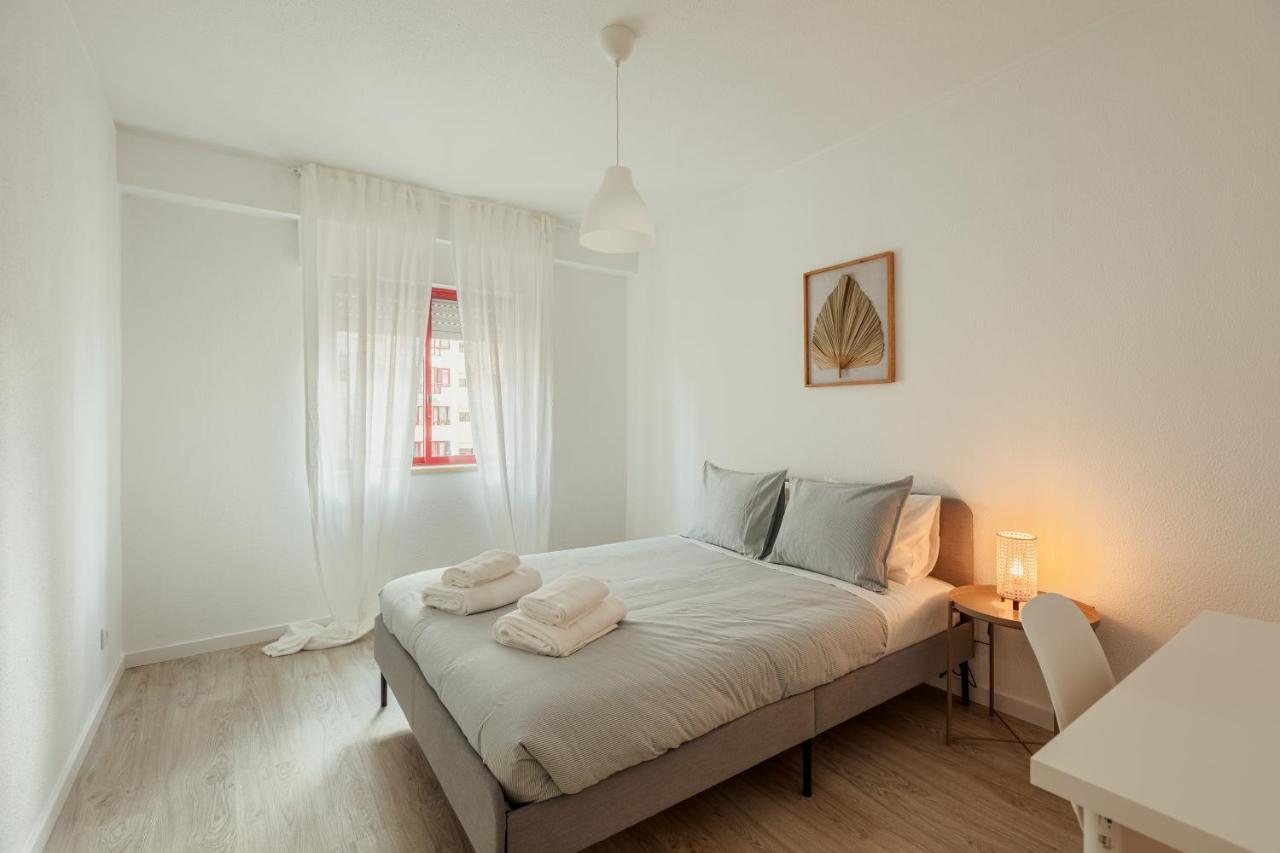 Elegant 3 Bedroom Apt - City Centre - Garage - Metro Lisboa Dış mekan fotoğraf