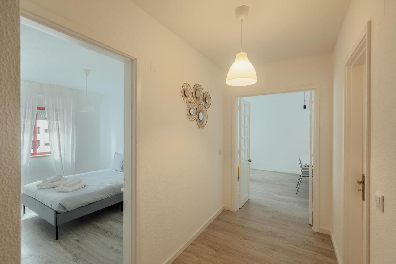 Elegant 3 Bedroom Apt - City Centre - Garage - Metro Lisboa Dış mekan fotoğraf