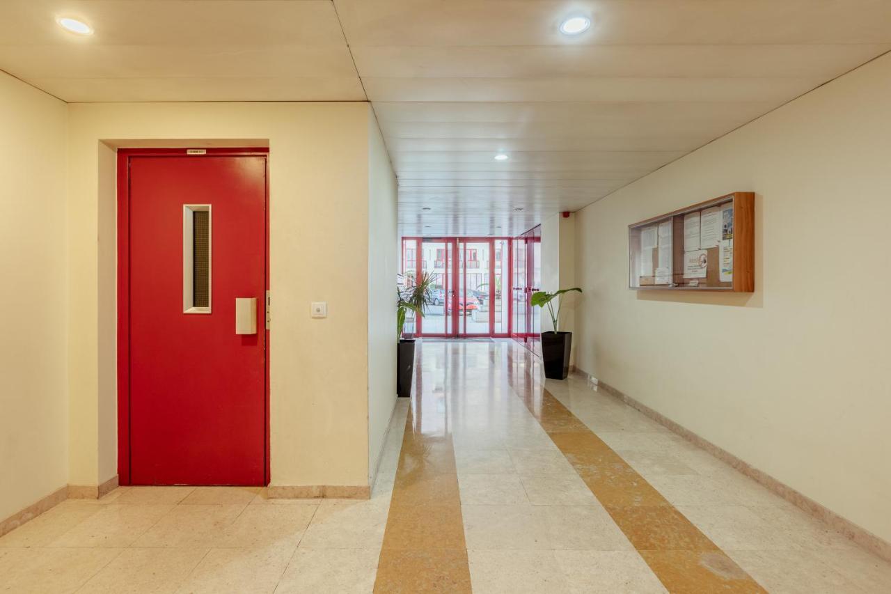 Elegant 3 Bedroom Apt - City Centre - Garage - Metro Lisboa Dış mekan fotoğraf